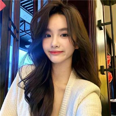 凸槌俏女警